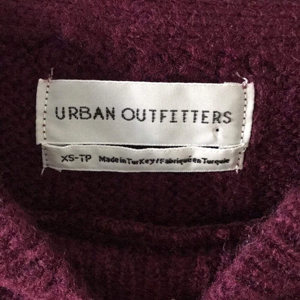 UO Patterned Sweater - Picture 2 of 5